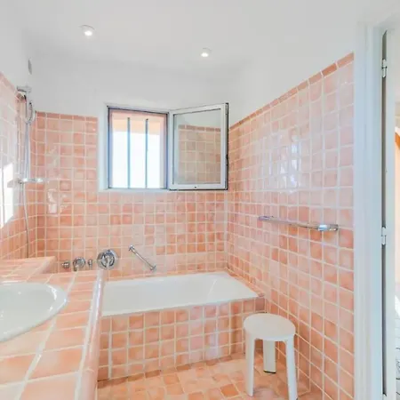 De Luxe Avec Piscine A Ramatuelle